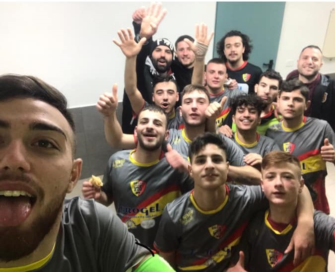 La gioia dei ragazzi dell'Under 21 del Benevento 5