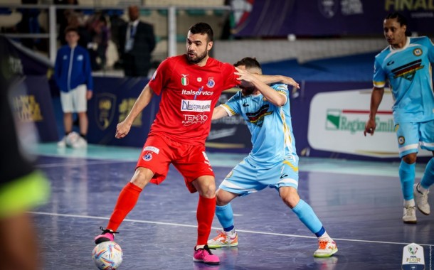 Tanti applausi, ma il Napoli Futsal si arrende al Pesaro: azzurri eliminati ai tiri di rigore