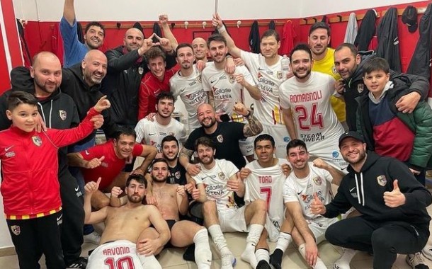 Le Aquile soccombono a Toro, missione compiuta al PalaPoli: Benevento 5 già in A2 élite, prima sfida playoff per la A al Lido di Ostia