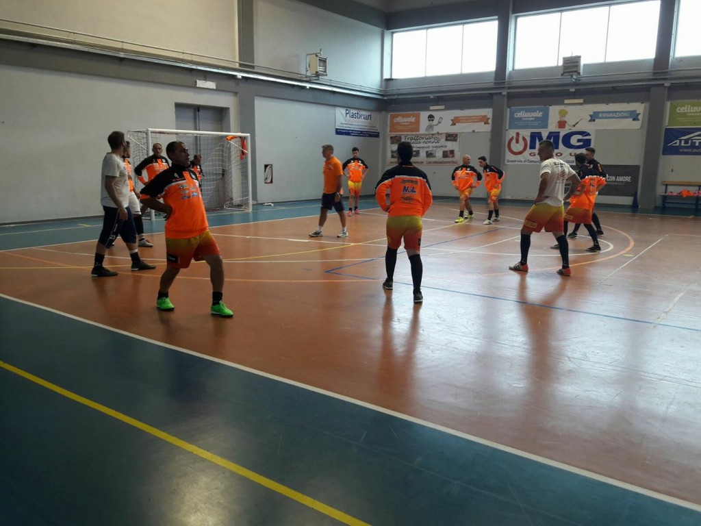 La Virtus Campagna in fase di riscaldamento 