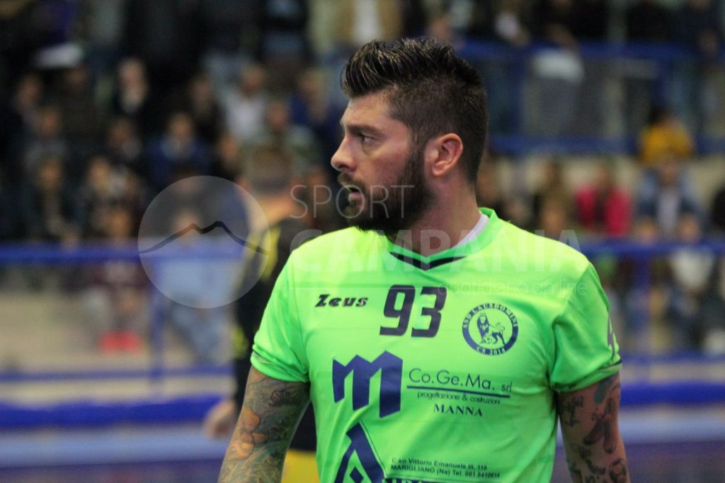 Mario Esposito ai tempi del Lausdomini in una foto di Paolo Addeo 