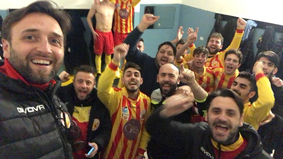 Il selfie-vittoria dei Sanniti Five Soccer