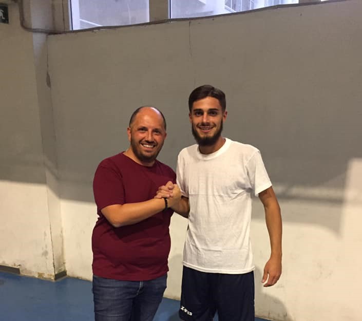 Gennaro Ricciardi (sx), ds del Casagiove, Claudio Sabino (dx), uno dei nuovi acquisti di questa sessione di mercato