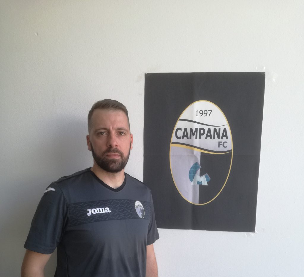 Roberto Maiello con la maglia del Campana Futsal