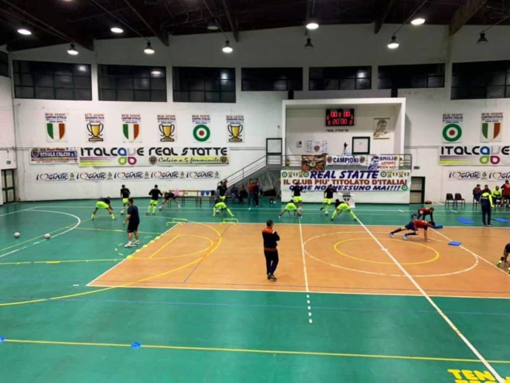 taranto-v-feldi-1030x773