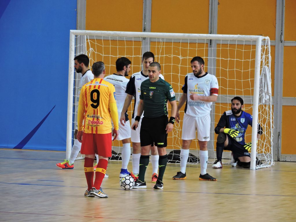 Benevento5-Real Terracina (punizione Botta)