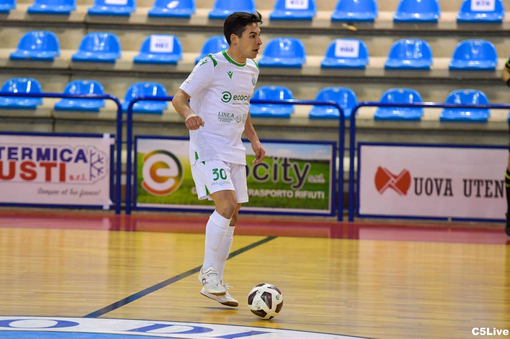 Pedro Guedes in maglia Ecocity Genzano Foto: C5 Live