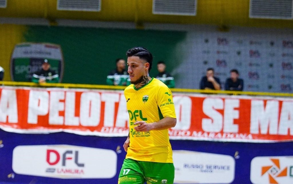 Emanuele Volonnino in maglia Sporting Sala Consilina