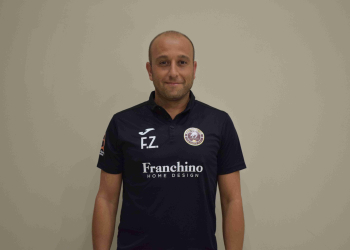 Olympique Sinope domani al PalaPergola: obiettivo finale per la B. Zevola: “Abbiamo riportato entusiasmo nella comunità mondragonese, non fermiamoci adesso”