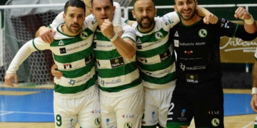 Spettacolo Sandro Abate. Dal delirio alla paura con il Manfredonia, poi ci pensa Galletto a farla esultare