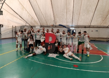 Il settebello del Sorrento vale la B: i rossoneri festeggiano la promozione. Il presidente Gargiulo: “Un sogno che sembrava impossibile, godiamoci la festa”