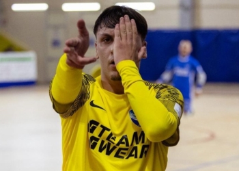 Bernardo festeggia gli anni con la vittoria: Junior Domitia nel gruppone di testa