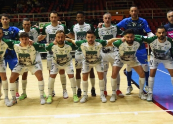 Il Pala Del Mauro ricorda Melillo, la Sandro Abate lo onora: Dimas e Galletto piegano il Sala