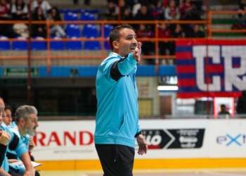 Derby intenso e parità al PalaSele. Antonelli: “Ci è mancata la zampata decisiva”