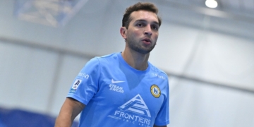 Napoli, il girone di ritorno comincia col Sala a Cercola. Spirito e gol per Canabarro: “Servirà grinta, vinciamo per i nostri tifosi”