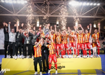Benevento da impazzire: volée di Rosato al fotofinish, trionfo giallorosso ad Ancona. Scarpitti: “Dedica alla città, ora vinciamo il campionato”