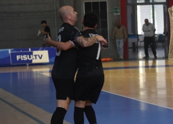 Girone B: tutte vittorie lassù, podio da decifrare all’ultimo turno. Pari a via Campegna, bagarre per la nona piazza. Napoli Calcetto in D