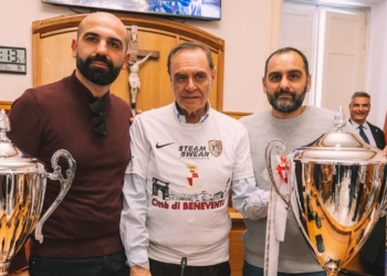 Benevento 5 premiato dal sindaco Mastella a Palazzo Mosti. Il presidente Di Fede: “Gesto significativo per il nostro percorso”