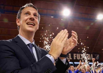 PalaCesaroni sold out, a Genzano un’altra festa di futsal. Castiglia: “Visione e dialogo, avanti così per crescere ancora di più”