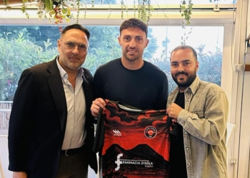 A suon di goal: il Vesuvio si prende il capocannoniere, Piccolo è rossonero
