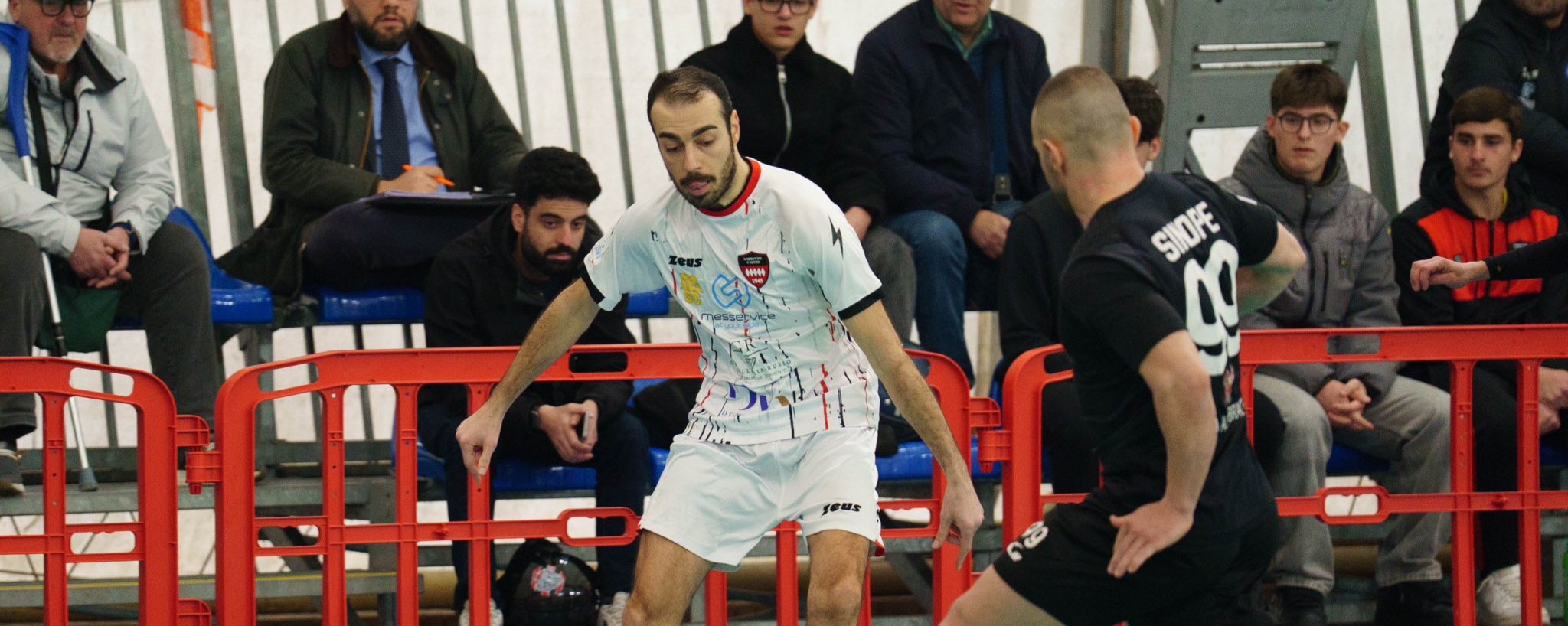 Mario Santangelo in maglia Sorrento