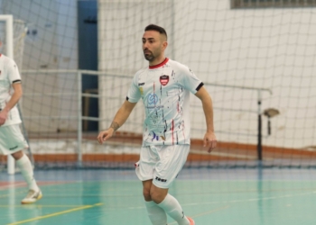 Si chiude un’era a Sorrento, Melise ai saluti. Il club: “Simbolo dentro e fuori dal campo”