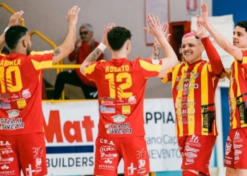 Campania Felix a 5 stelle in serie A. Ripescata l’Active