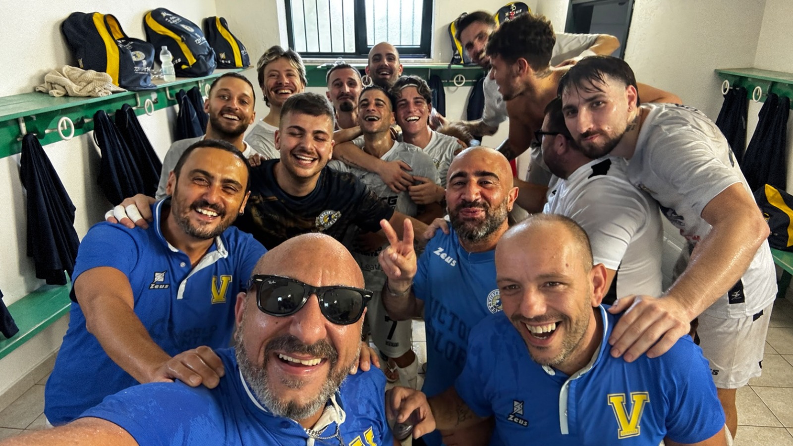 Il selfie vincente del Victoria Solofra
